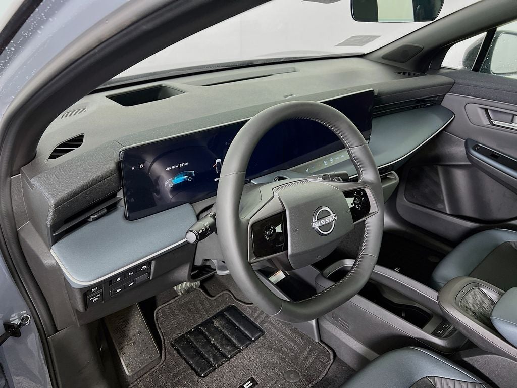 2026 Nissan Leaf PLATINUM+