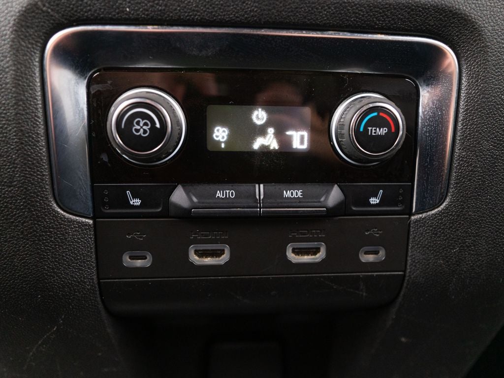 2021 Chevrolet Suburban RST