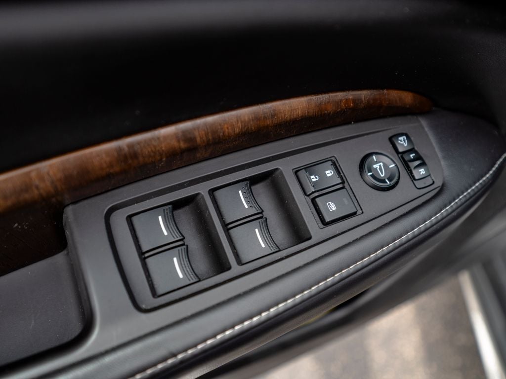 2017 Acura MDX 3.5L SH-AWD w/Advance Package