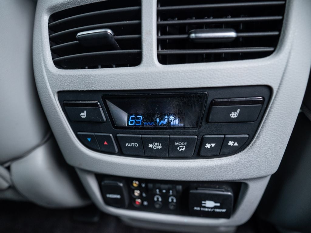 2016 Acura MDX 3.5L SH-AWD w/Advance & Entertainment Pkgs