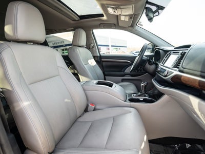 2016 Toyota Highlander Limited