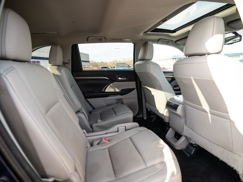 2016 Toyota Highlander Limited