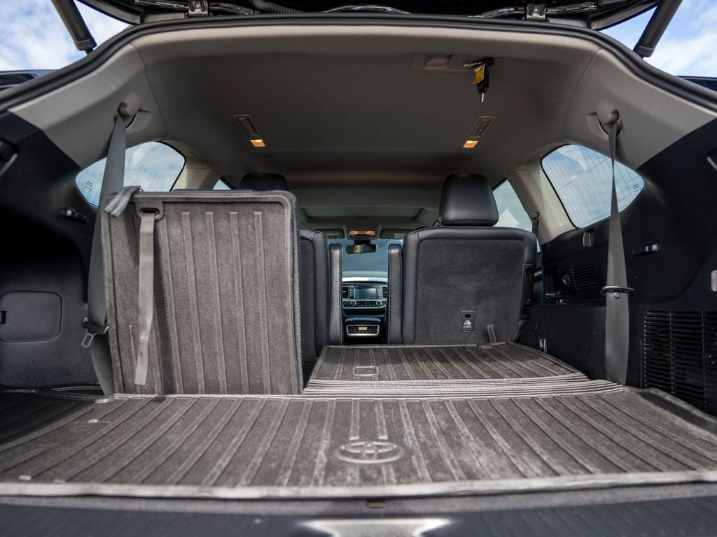 2017 Toyota Highlander SE