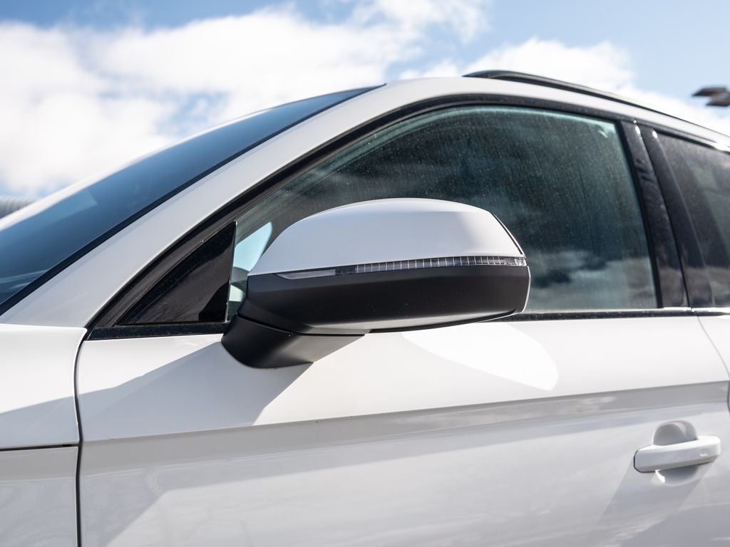 2020 Audi Q5 45 Premium Plus quattro