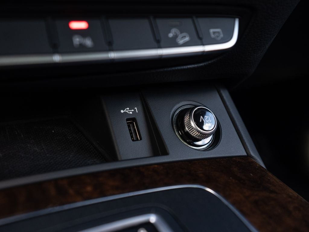 2020 Audi Q5 45 Premium Plus quattro