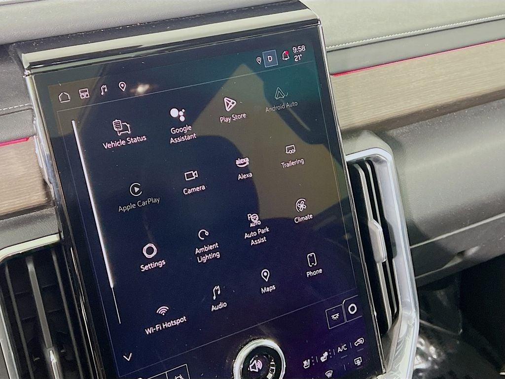 2024 GMC Acadia Denali