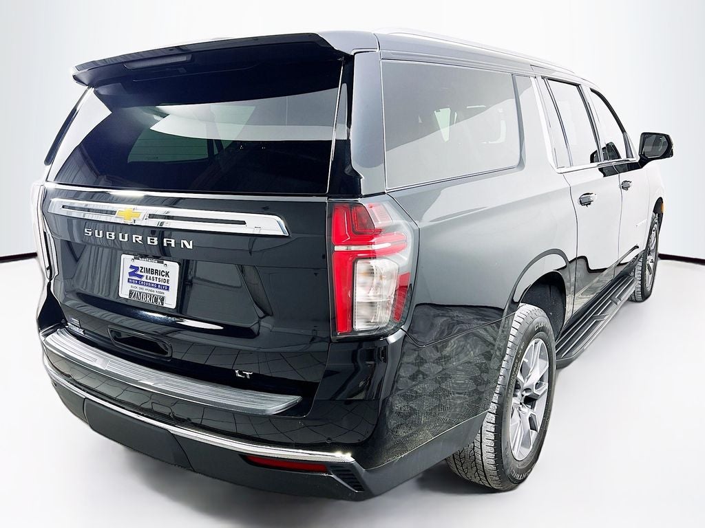 2024 Chevrolet Suburban LT