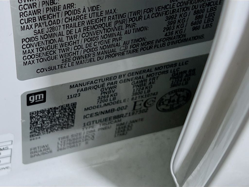 2024 GMC Sierra 1500 AT4