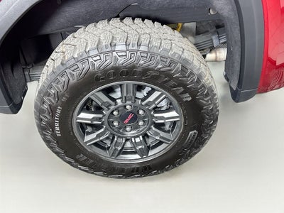 2025 GMC Sierra 1500 AT4X