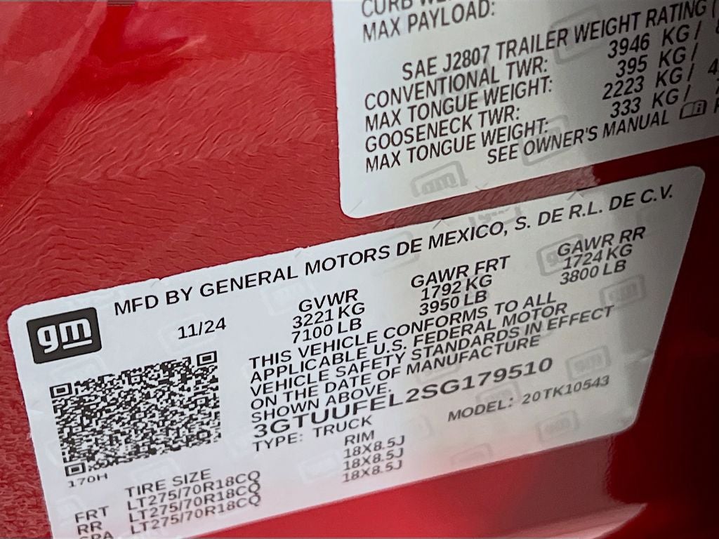 2025 GMC Sierra 1500 AT4X