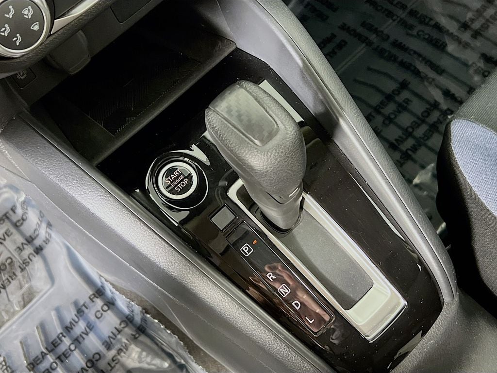 2024 Nissan Versa 1.6 SV