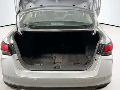 2024 Nissan Versa 1.6 SV