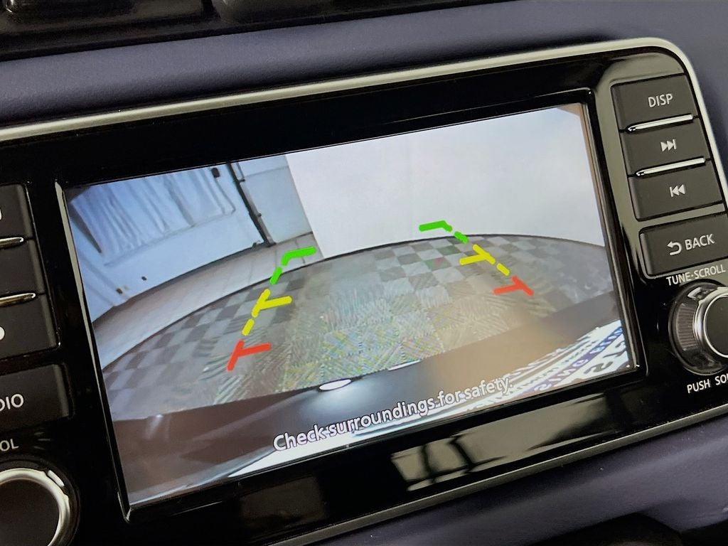 2024 Nissan Versa 1.6 SV