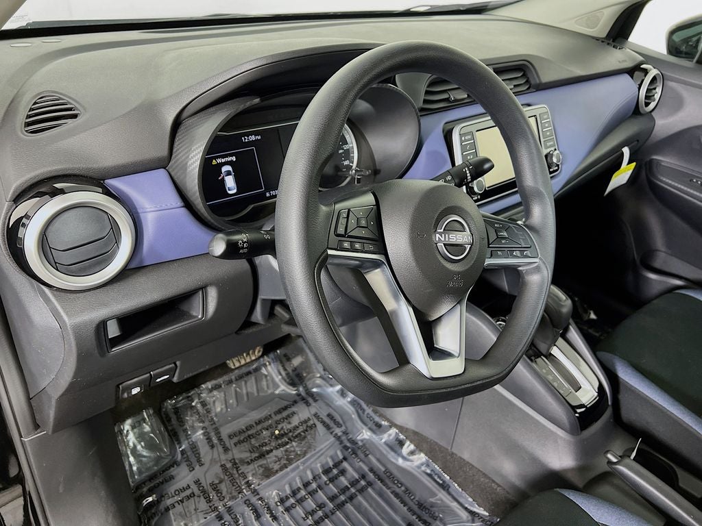 2024 Nissan Versa 1.6 SV