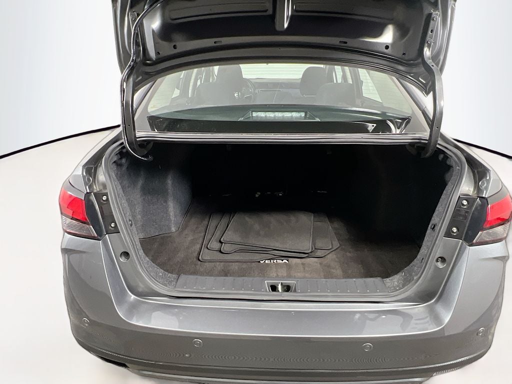 2024 Nissan Versa 1.6 SV