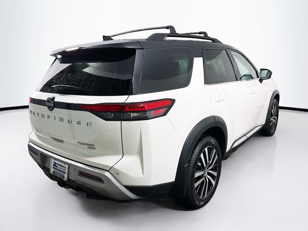 2023 Nissan Pathfinder Platinum