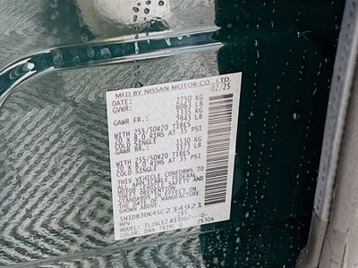 2025 Nissan Pathfinder Platinum