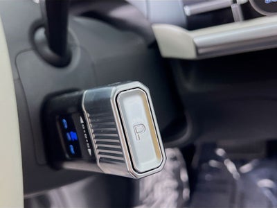 2025 Hyundai Santa Fe SE