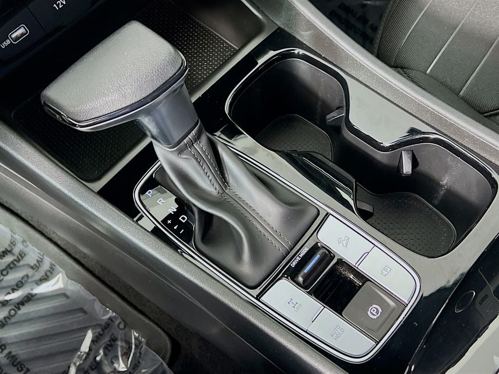 2024 Hyundai Santa Cruz SE