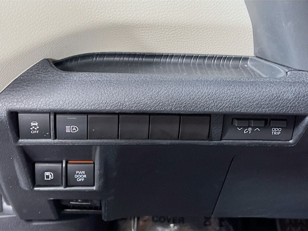 2022 Toyota Sienna XLE 7 Passenger