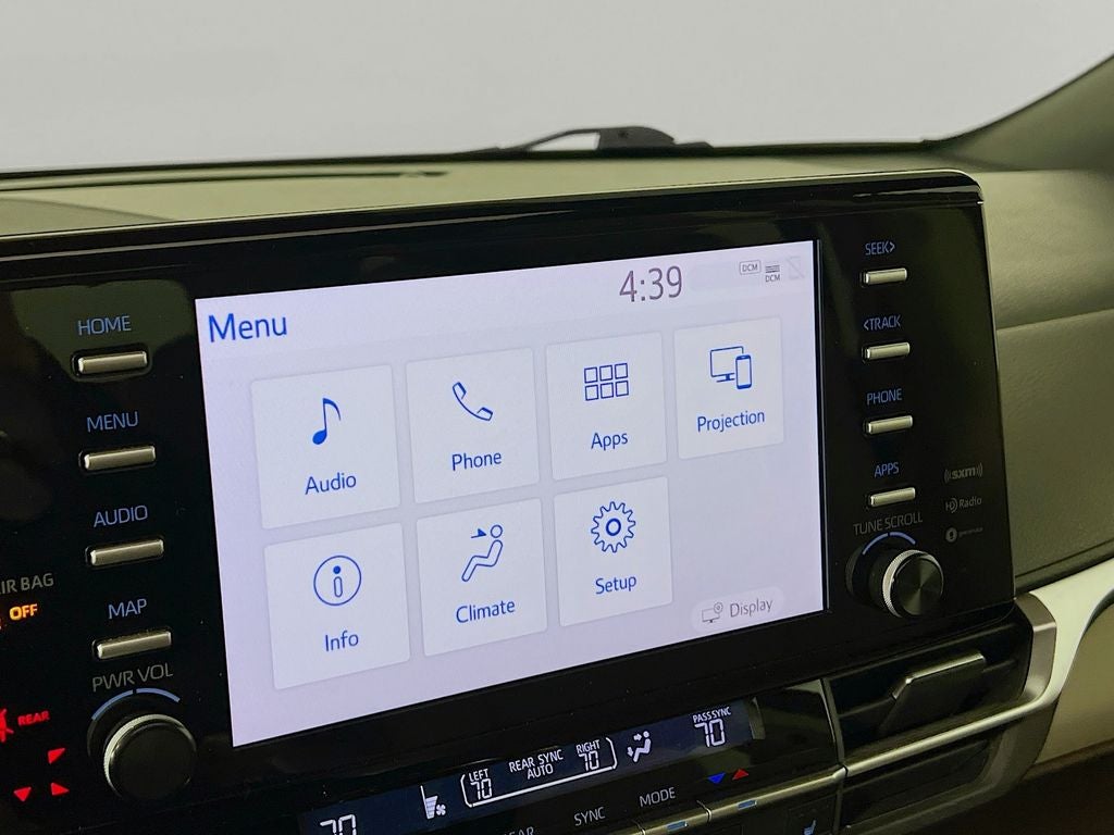 2022 Toyota Sienna XLE 7 Passenger