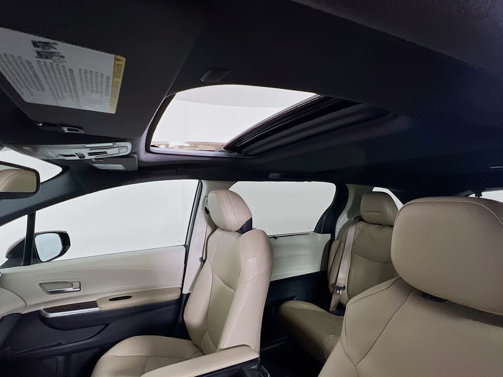 2022 Toyota Sienna XLE 7 Passenger