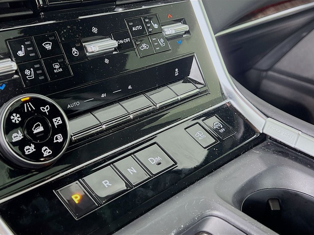 2025 Nissan Armada Platinum Reserve