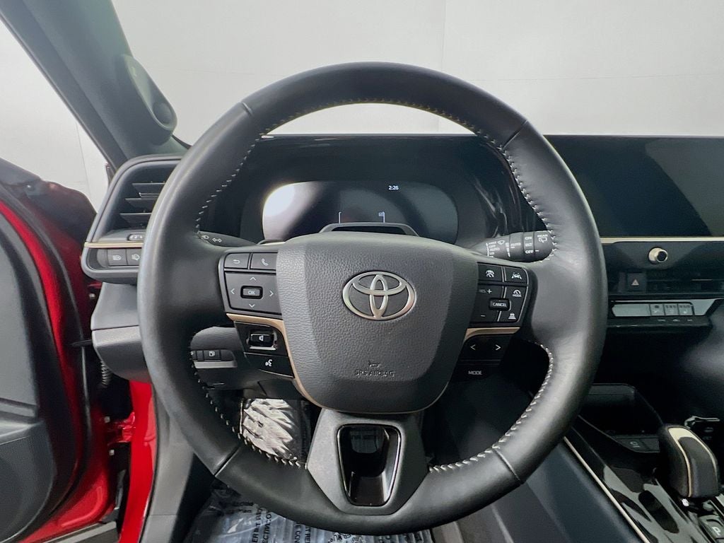 2025 Toyota Crown Signia Base