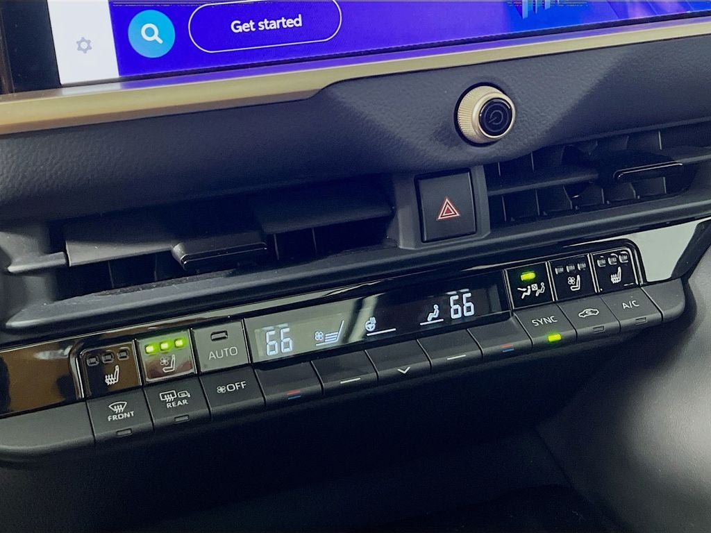 2025 Toyota Crown Signia Base