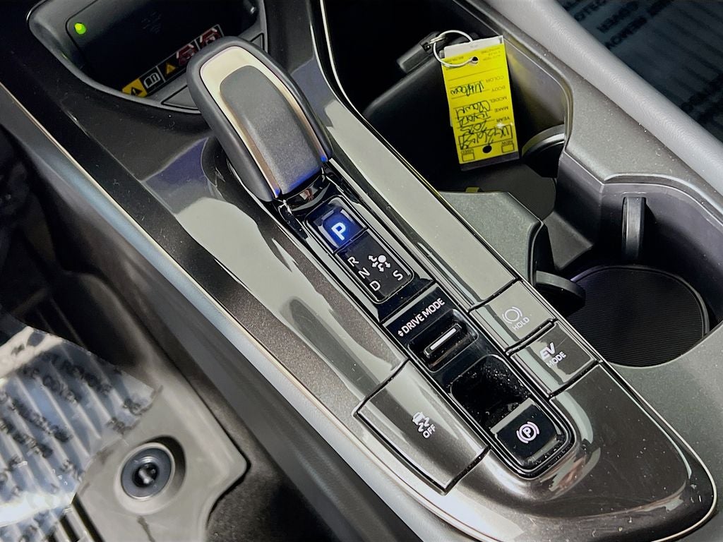 2025 Toyota Crown Signia Base