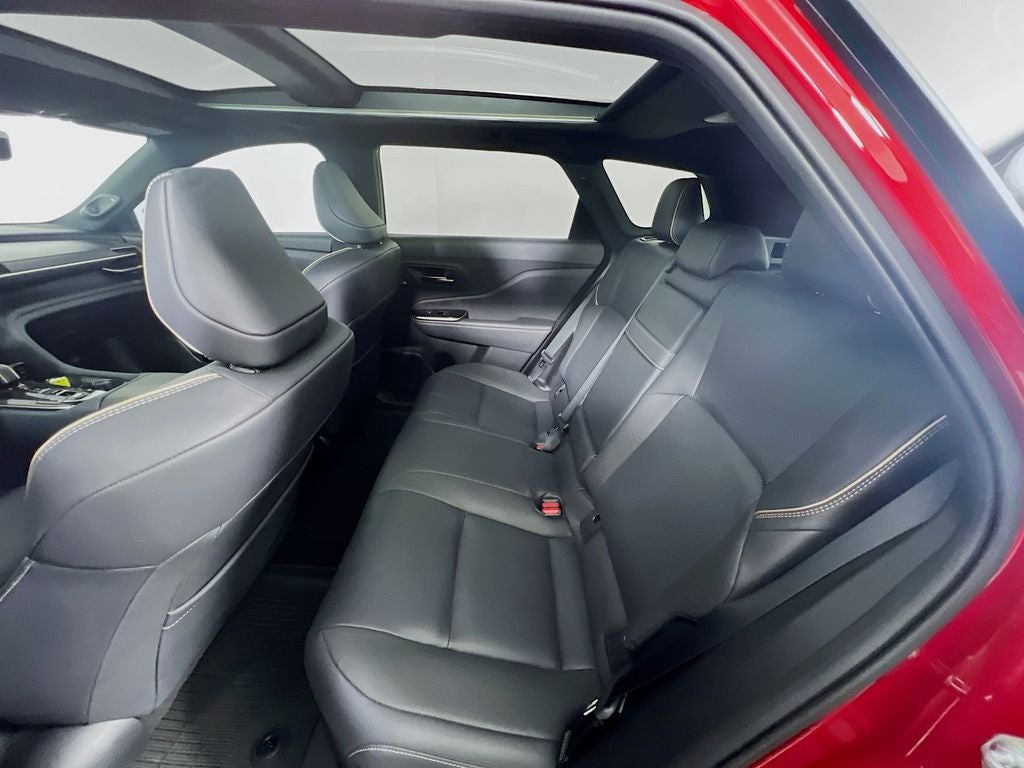 2025 Toyota Crown Signia Base