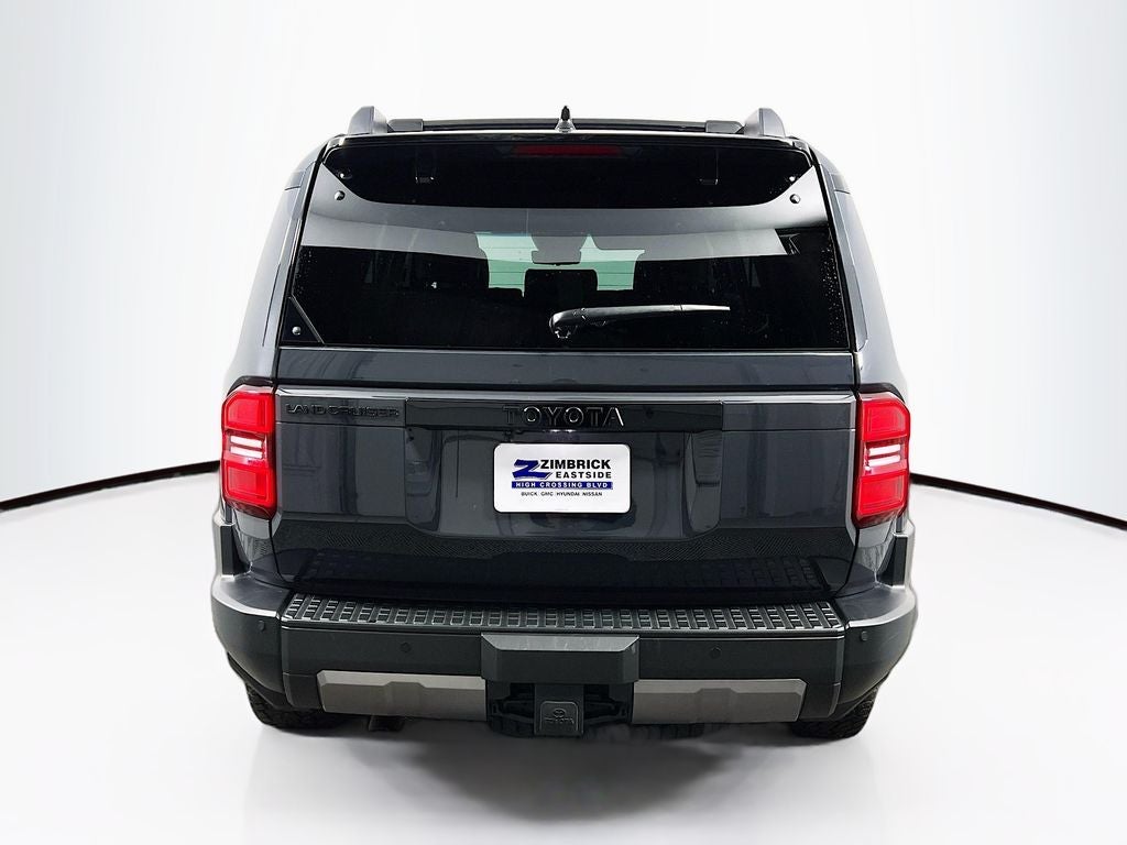 2024 Toyota Land Cruiser Base