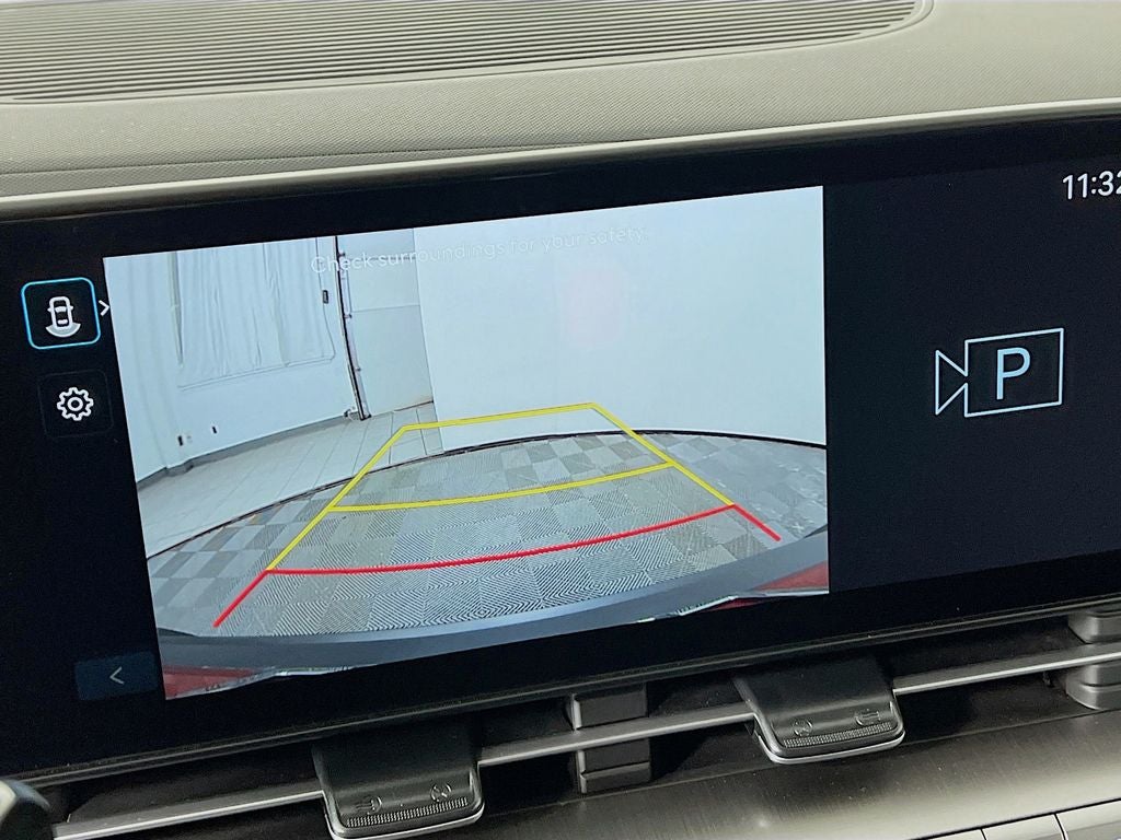 2025 Hyundai Kona SE