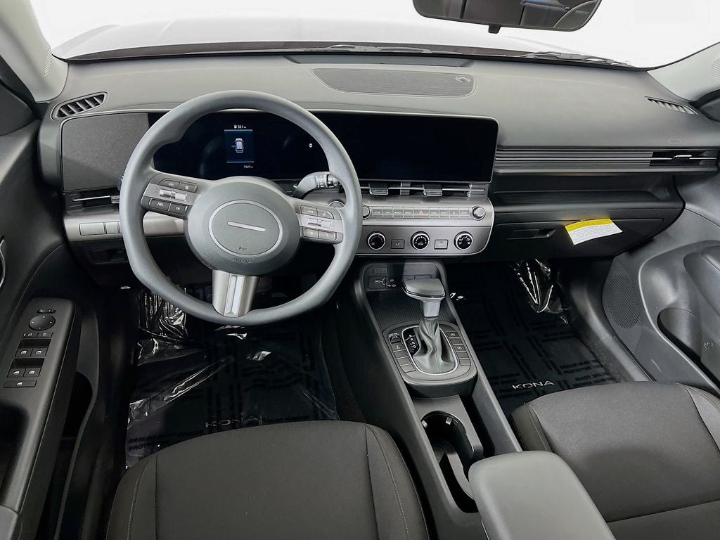 2025 Hyundai Kona SE