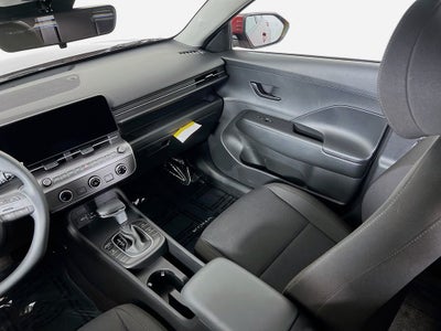 2025 Hyundai Kona SE