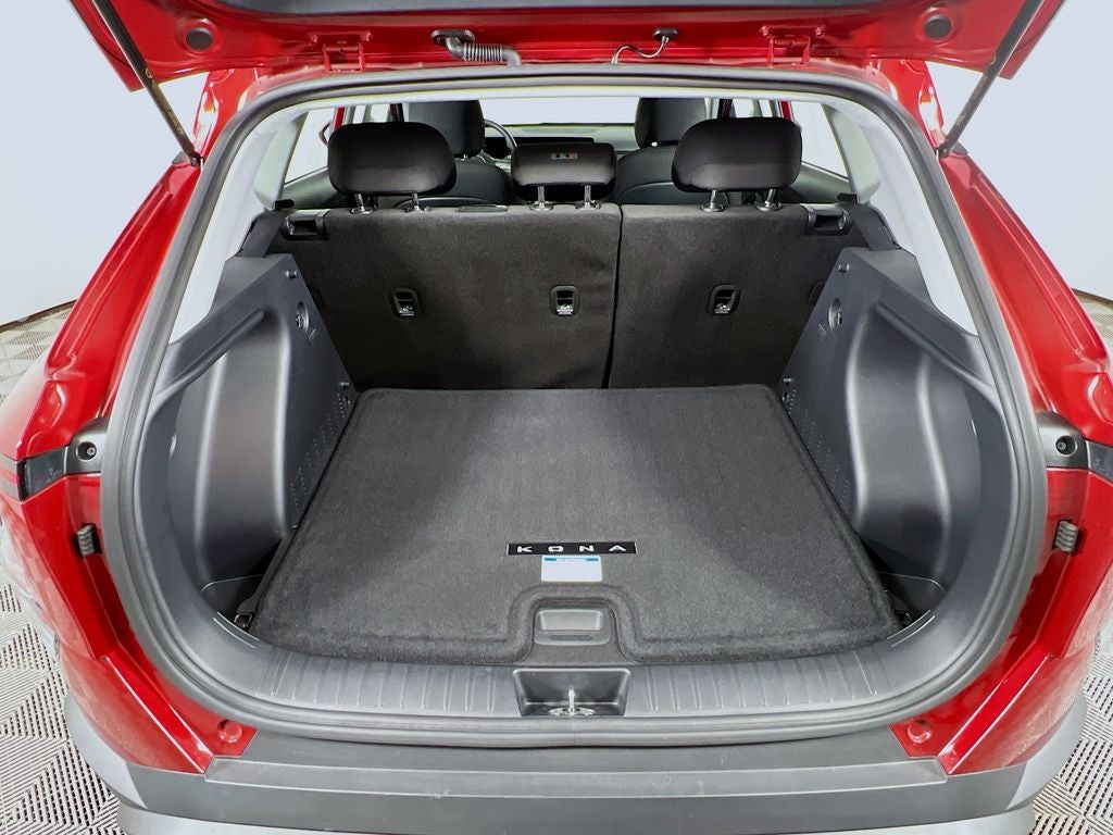 2025 Hyundai Kona SE