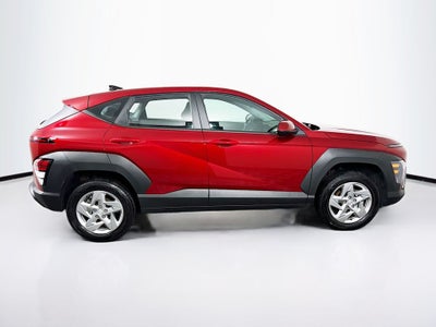 2025 Hyundai Kona SE