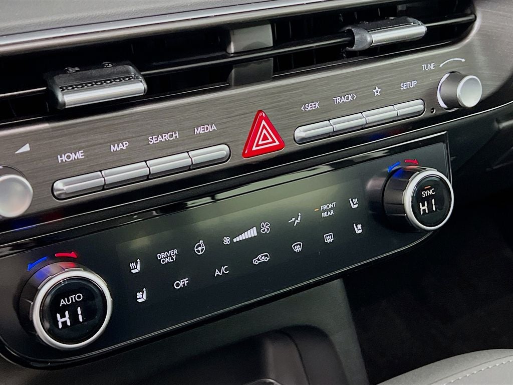 2026 Hyundai Palisade Hybrid SEL Premium 7 Passenger