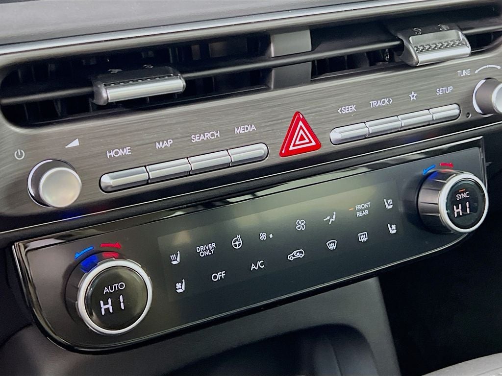 2026 Hyundai Palisade Hybrid SEL Premium 7 Passenger