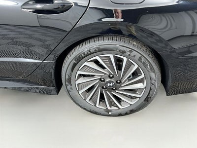2026 Hyundai Sonata Hybrid Limited