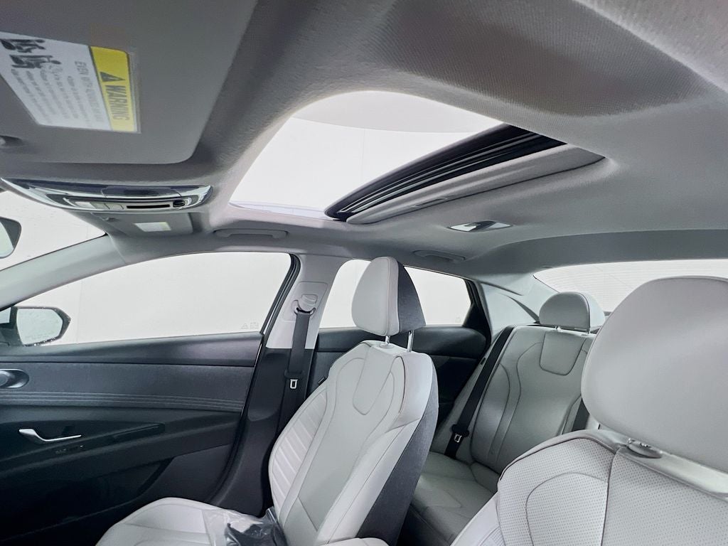 2026 Hyundai Elantra Hybrid Limited