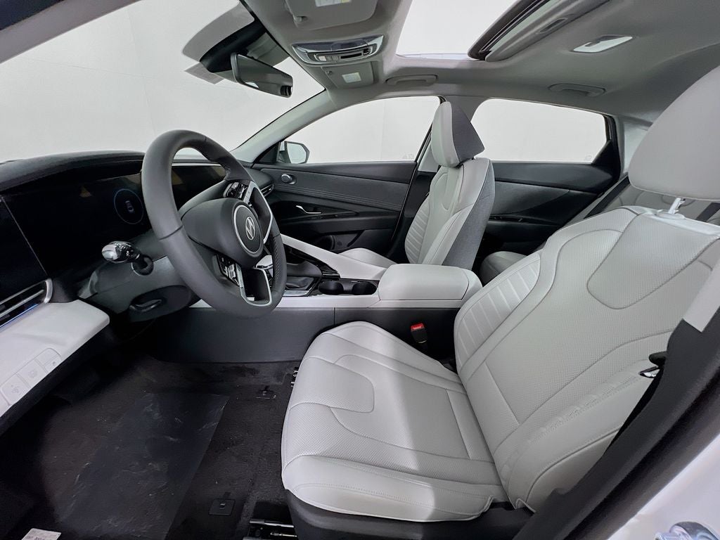 2025 Hyundai Elantra Hybrid Limited