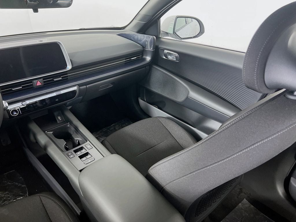 2025 Hyundai IONIQ 6 SE