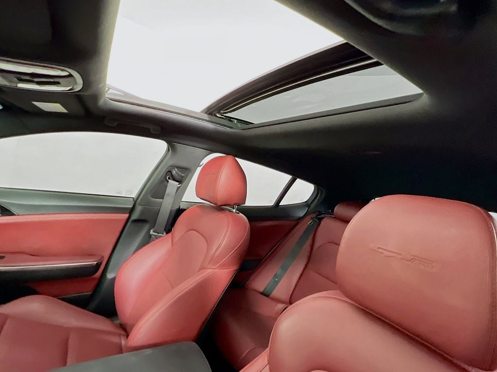 2022 Kia Stinger GT-Line