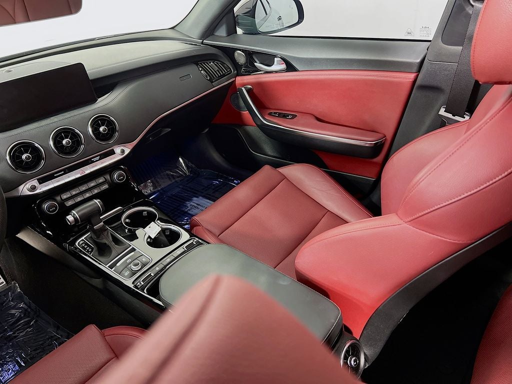 2022 Kia Stinger GT-Line