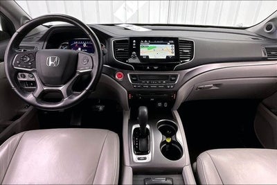 2019 Honda Pilot EX-L w/Navigation and Rear Entertainment System