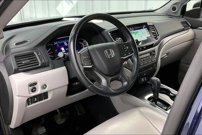 2019 Honda Pilot EX-L w/Navigation and Rear Entertainment System