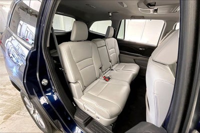 2019 Honda Pilot EX-L w/Navigation and Rear Entertainment System