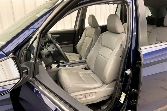 2019 Honda Pilot EX-L w/Navigation and Rear Entertainment System