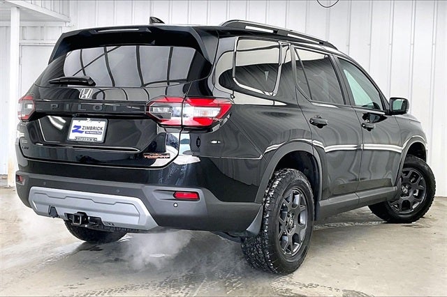2023 Honda Pilot TrailSport